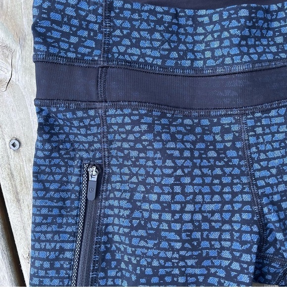 LULULEMON INSPIRE TIGHT II TEXTURE WAVE Blue Black Size 4 - Picture 4 of 11